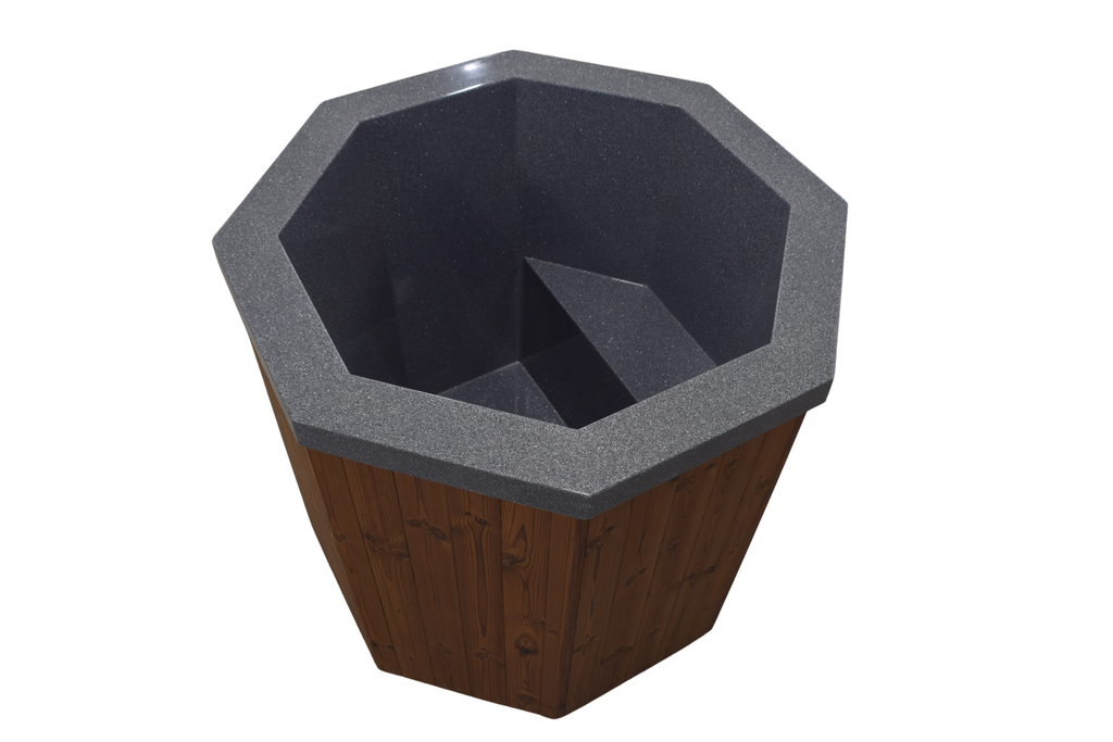 Nordic Faceted Cold Plunge